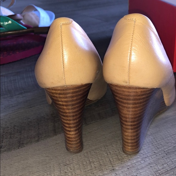 Peep toe coach wedges - Picture 3 of 6